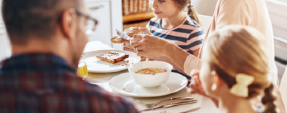 Troubles de l'alimentation et du comportement alimentaire:  consultation spéciale pour enfants et adolescents